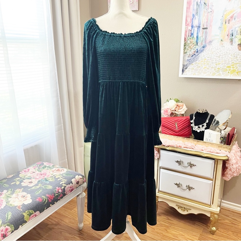Green Velvet Long flowy Midi smocked ruffle dress size large